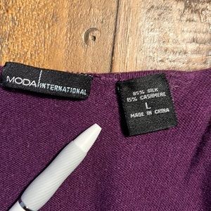 MODA International, CASHMERE AND SILK!!! Sweater!